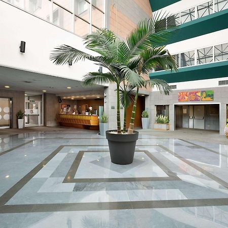Novotel Caserta Sud Buitenkant foto