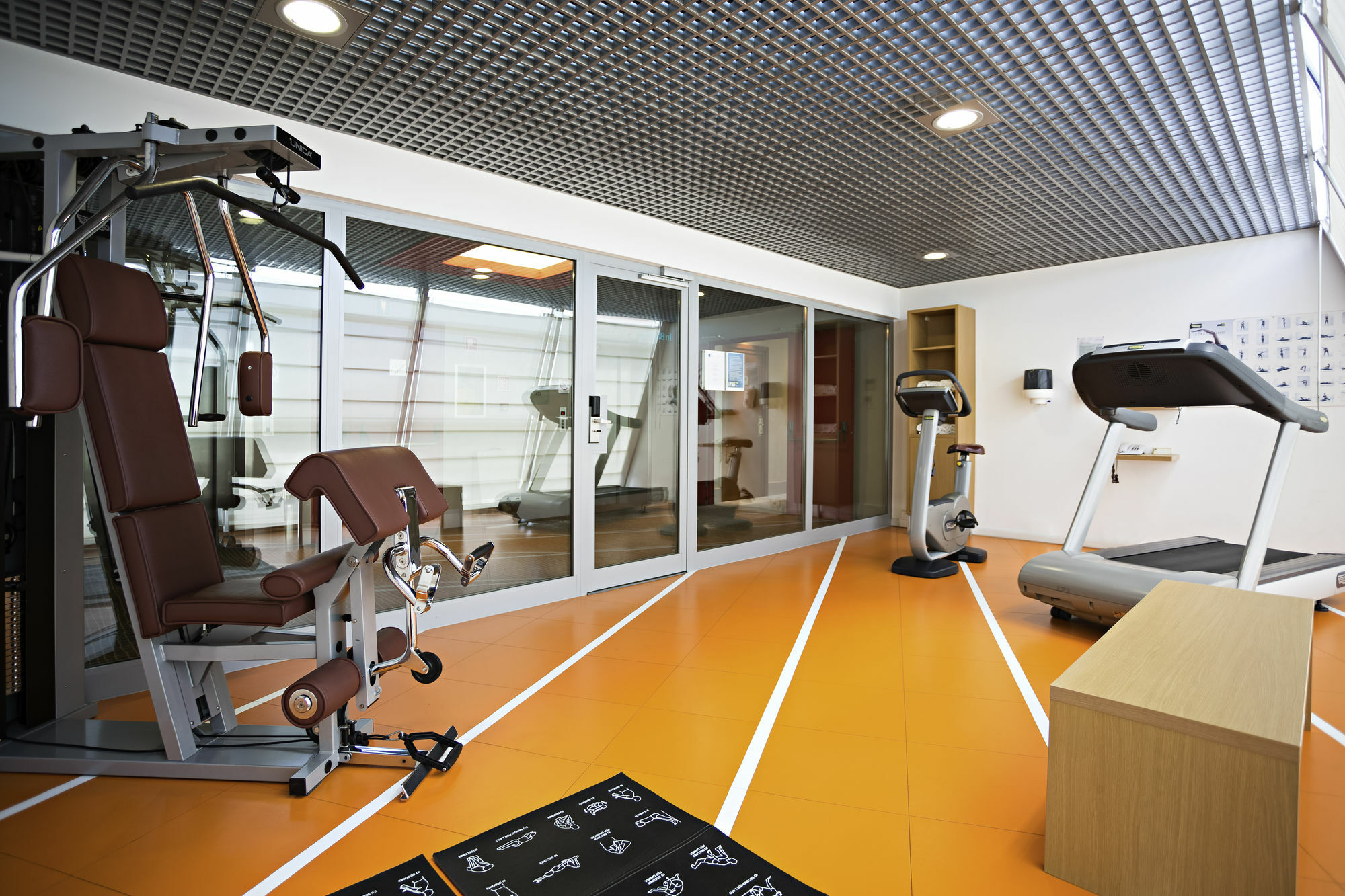 Novotel Caserta Sud Buitenkant foto